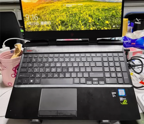 出个惠普暗影精灵4,成色如图,还很新,i5...