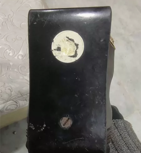 北京星海色木二胡，适合入门练习使用。除了少...