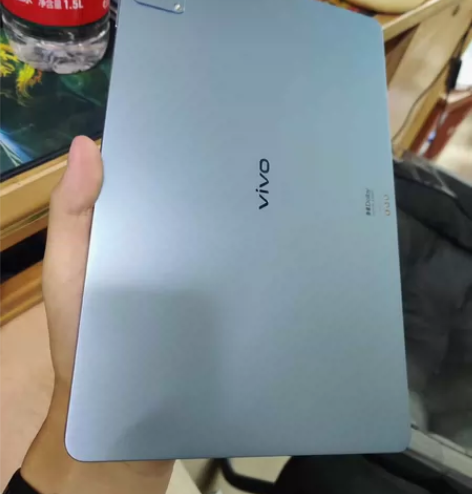 vivo pad  8128g 95新带盒...