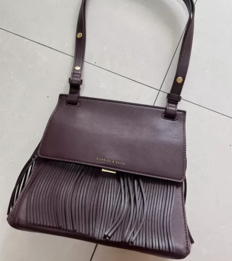 专柜下单，有购买记录哦！包包多闲置不背了，...