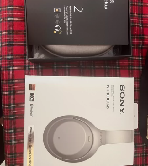 索尼sony WF-1000XM3，箱说全...