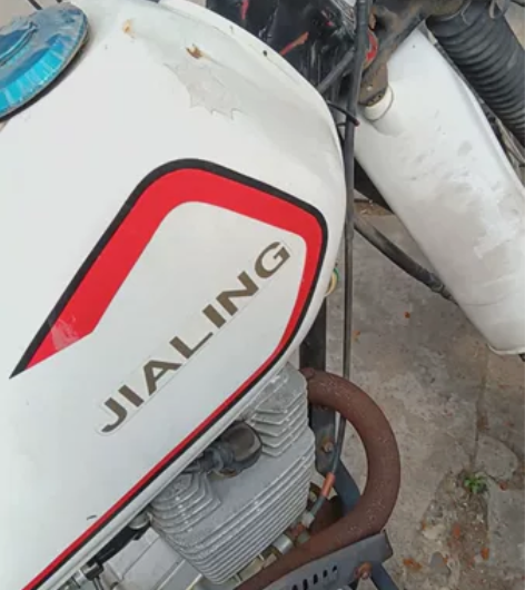 嘉陵白菜，发动机很干净！ 感兴趣的话点“我...