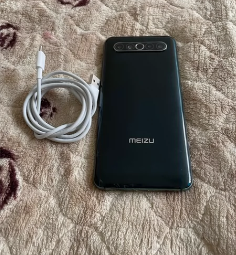 魅族17 手机无拆无修功能全部正常外观不错...