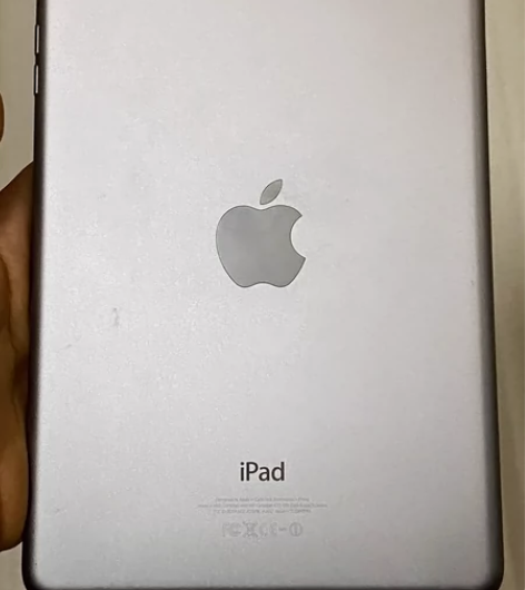 ipad mini1 银色美版 16GB内...