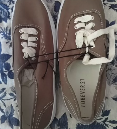 全新forever 21鞋子，帆布鞋，鞋底...