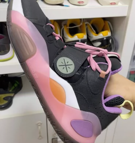 全城8 43码 反转棉花糖配色 李宁篮球鞋...