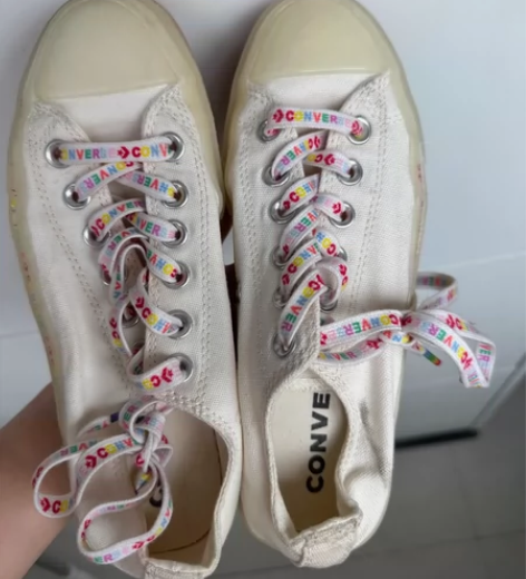 匡威彩色星星 感兴趣的话点“我想要”和我私...