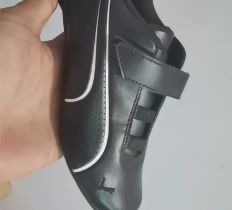 国外彪马专卖店给孩子买的，32码内长19公...