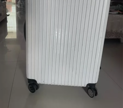 大行李箱 最好是自取 邯郸魏县 感兴趣的话...