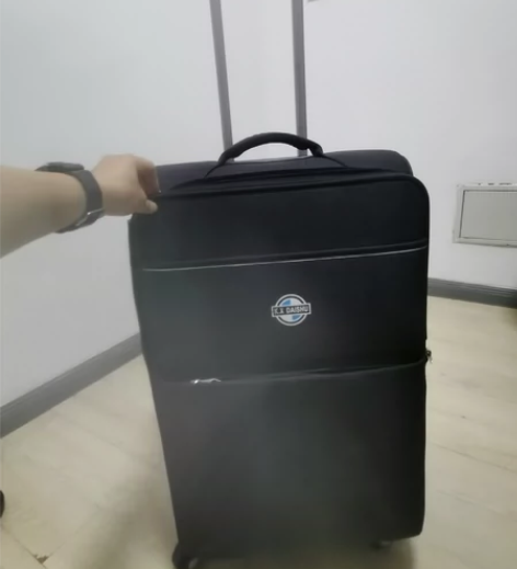 结婚行李箱陪嫁箱红色旅行箱拉杆箱女压箱皮箱...