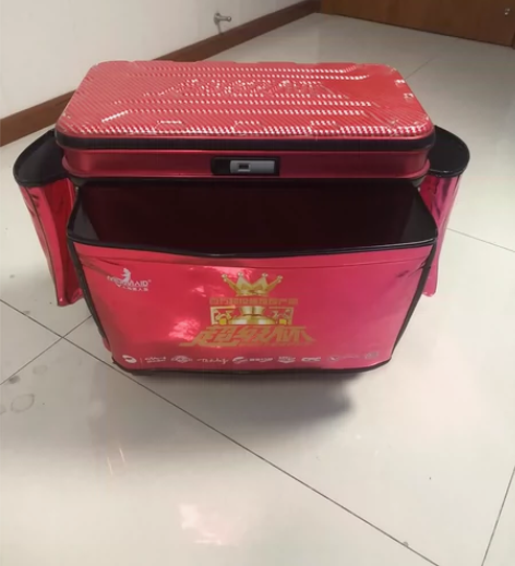 美人鱼超级杯拉杆箱  本人不玩黑坑 故出有...