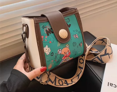 流行小包包女斜挎包2023新款时尚百搭小众...