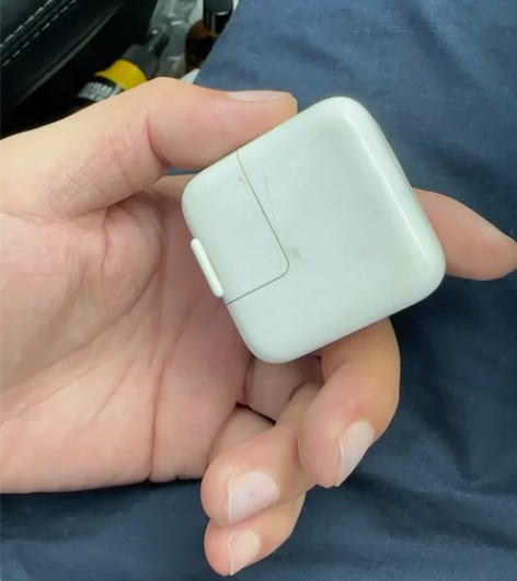 Apple原装插头转给有需要的人100%原...