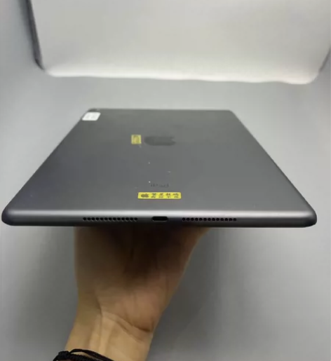 iPad2020 成色差 爱思绿 电池84...