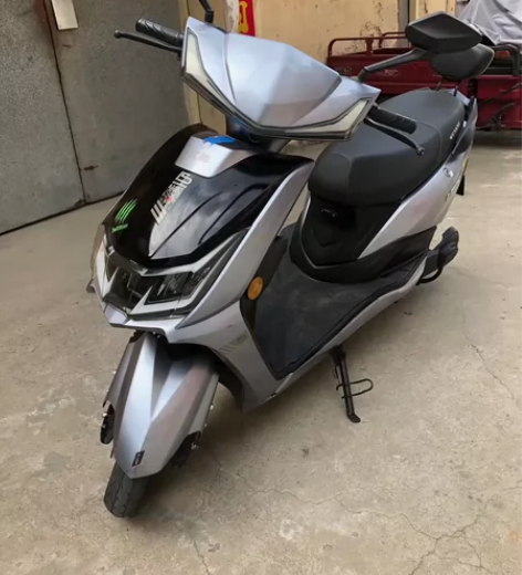 五羊电动车，成色新，72.20六块大电池，...