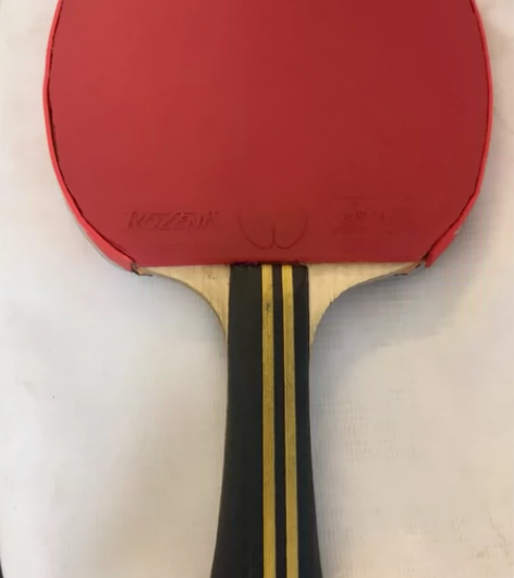 出售一个乒乓球底板 和一面胶皮罗泽纳  百...