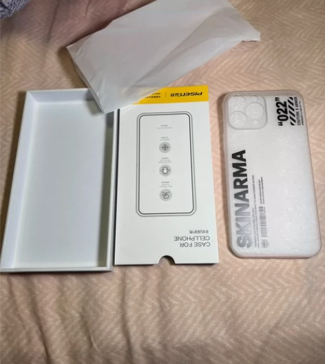 品胜手机壳 13 PRO MAX，99新，...