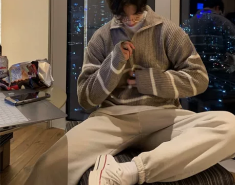 重磅复古色系条纹翻领针织衫美式学院风套头毛...