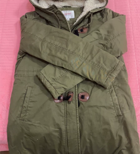 以纯棉服 m码 二手商品不退不换 主页两件...