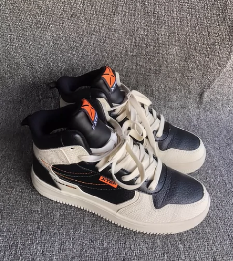 特步男鞋39码运动鞋板鞋 二手专柜正品 保...