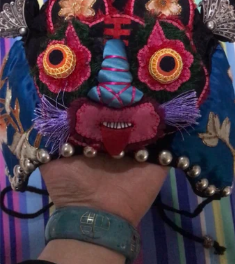 纯手工刺绣全新老绣虎头帽民族风帽子 感兴趣...