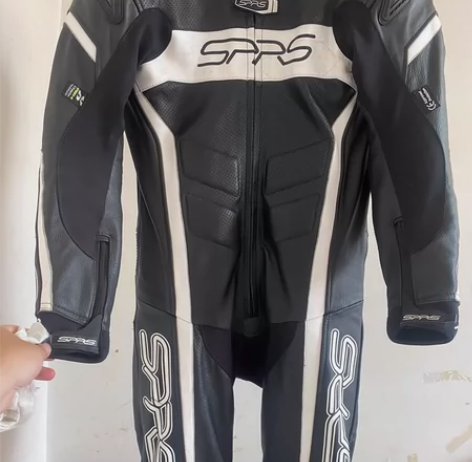 关联 cbr600 本田F5 铃木小R中R...