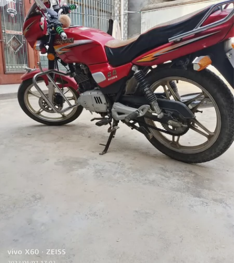 铃木钻豹125 一万公里左右 个人一手 成...