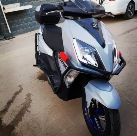 月明河畔的铃木Uy 2023年5月上牌，实...