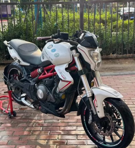 最新到货15年黄龙300成色不错价格合适小...