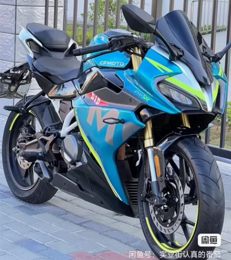 cfmoto/春风春风250SR    赛...