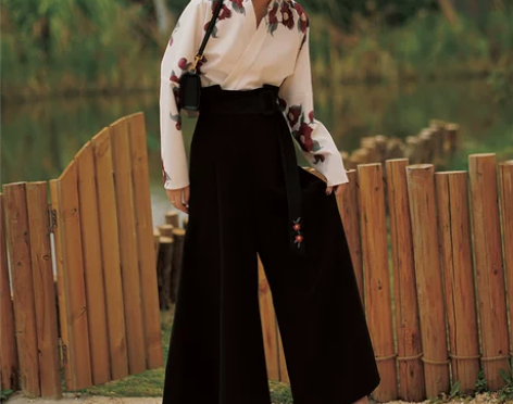 徐娇织羽集秋冬新款原创外套上衣旋裙裤子 这...