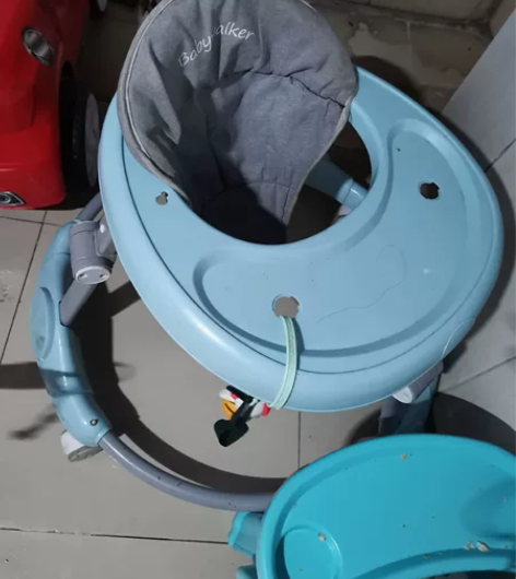 婴儿学步车，儿童学步车，小孩用不上了 ，转...