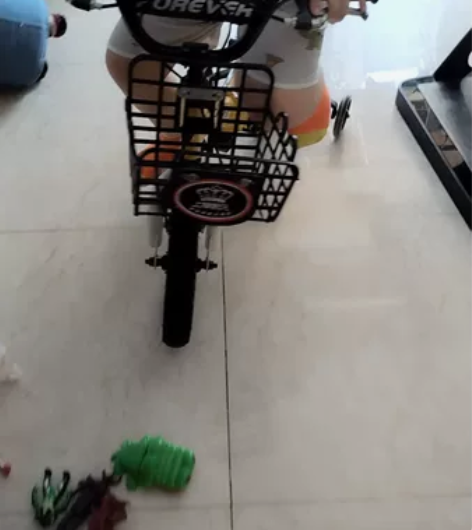 永久儿童自行车 12寸 可以折叠   地址...