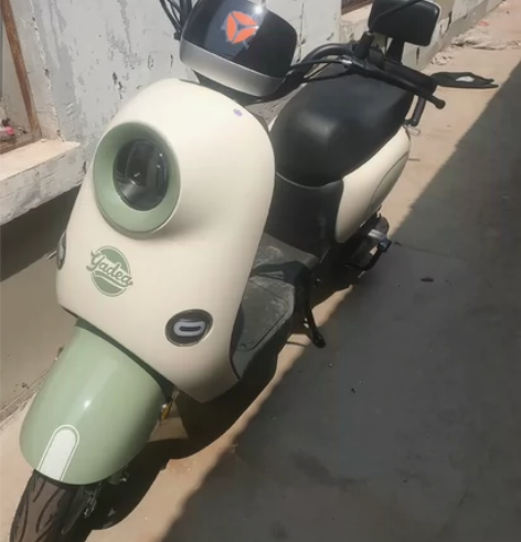 雅迪欧曼电摩 感兴趣的话点“我想要”和我私...