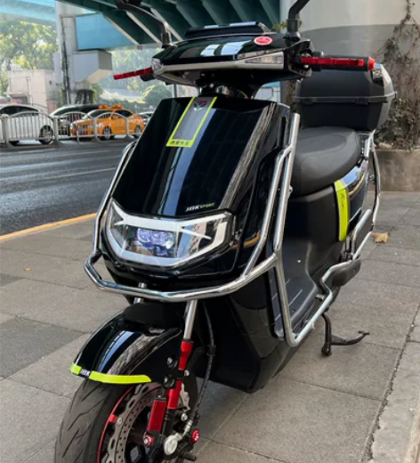 跑55码地 高速/外卖电动车200公里左右...