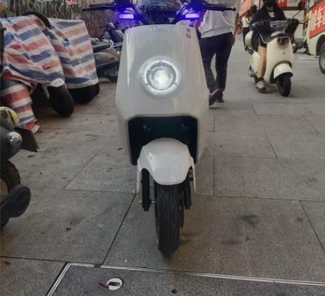 深圳全新二手电动车48v60-72伏可上白...