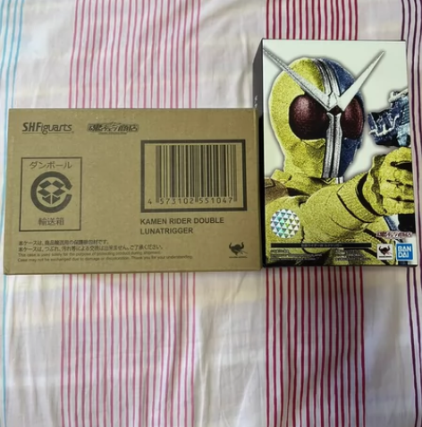 好价出 万代现货假面骑士w月神板机真骨雕 ...