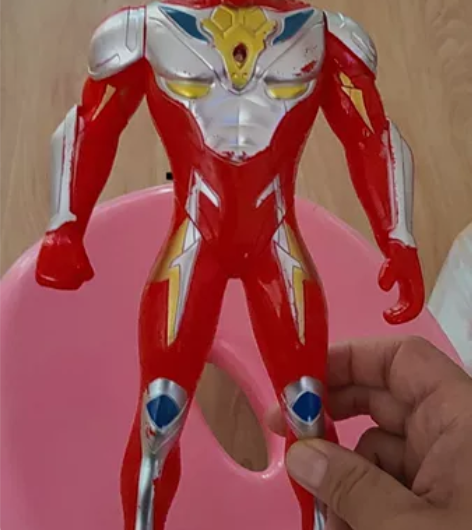 9成新玩具一套    带音乐 感兴趣的话点...