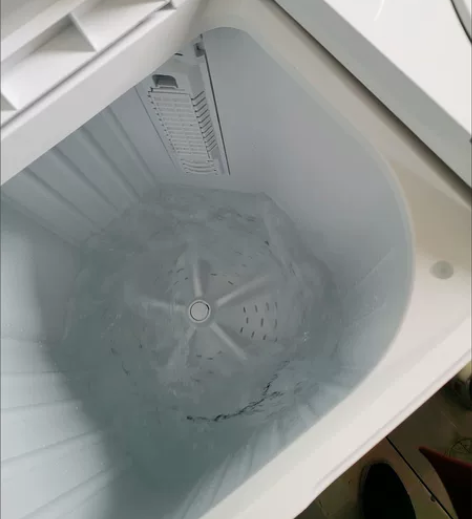 荣事达半自动洗衣机，昨晚才买的，买来觉得有...