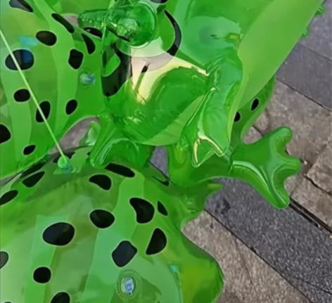 50个起批，单价2.8 抖音网红同款青蛙蛙...