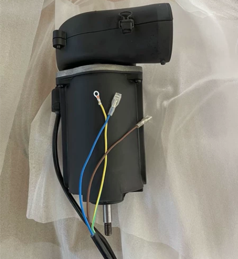 得伟735压刨DW735 全新正品行货电机...