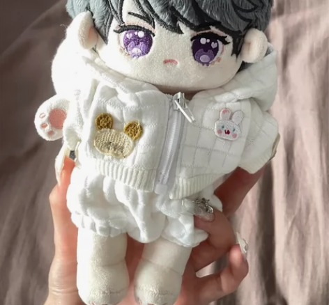 自刀出恋与制作人李泽言属性棉花娃 20cm...