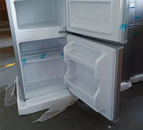 【包邮】急出!!!全新小冰箱家用小型迷你美...