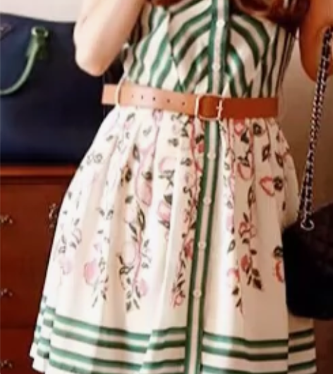 田园风网红小碎花裙 买就穿了一个月左右，裙...