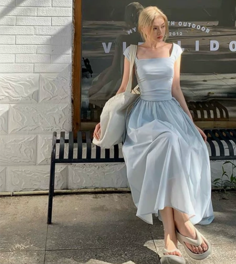 Lienni2022夏季新款极简风高腰显瘦...