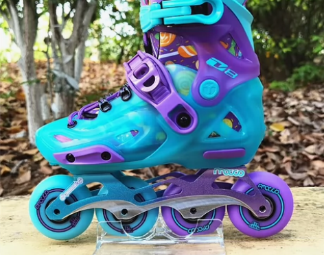 全新米高V8轮滑鞋MC8溜冰鞋MC5直排轮...